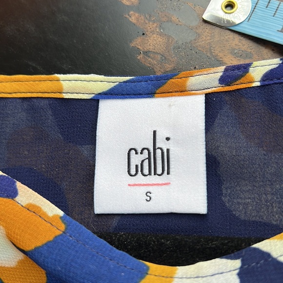 NWOT CAbi top, size Small. - Picture 10 of 10